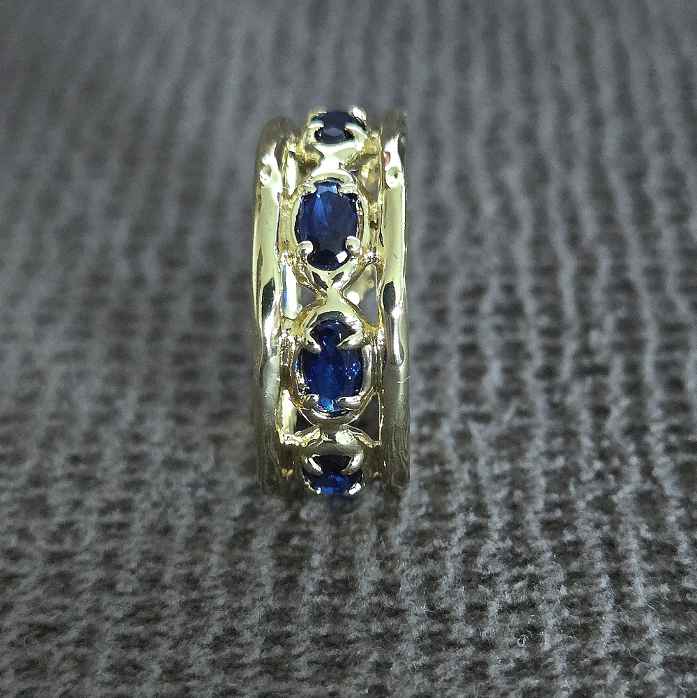 Zeyzey Gold💛 Double✌️ Band with Blue💙 Crystals💎 Ring💍 - NWT - Picture 15 of 16